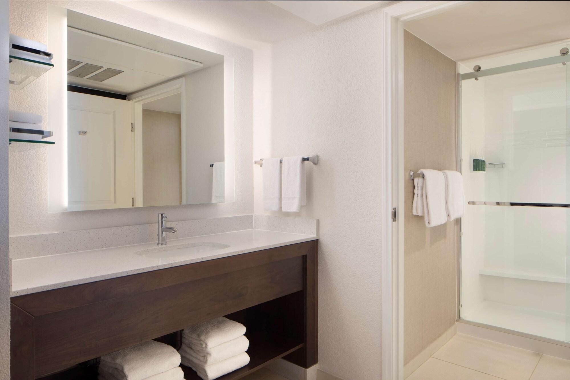 Sonesta Es Suites Fresno Dış mekan fotoğraf