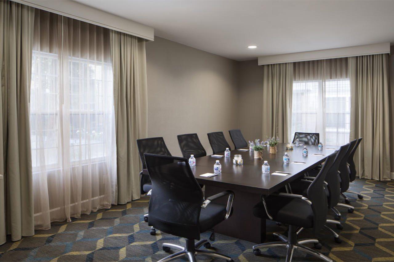 Sonesta Es Suites Fresno Dış mekan fotoğraf
